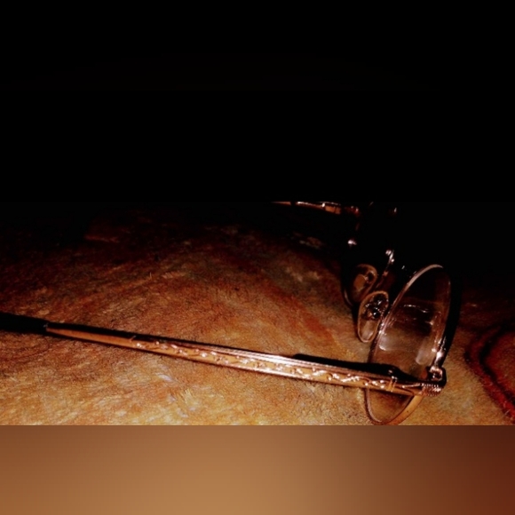 Cherokee round metal eyeglasses frames - Picture 3 of 5